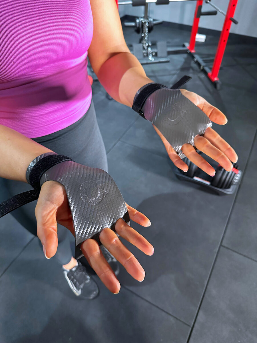 Carbon Weightlifting Grips (Pair) - Image 4