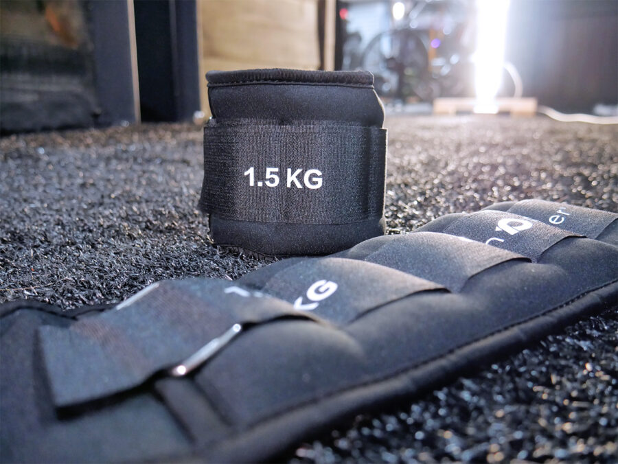 Wrist & Ankle Weights Pair (0.5kg - 2kg) - Image 9