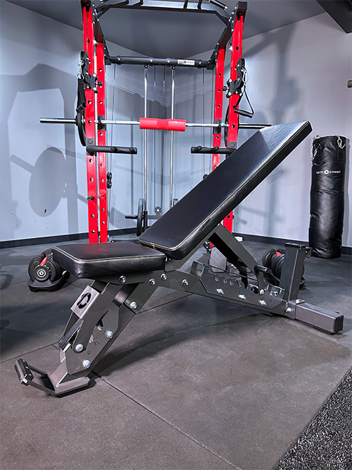 Commercial Weight Bench