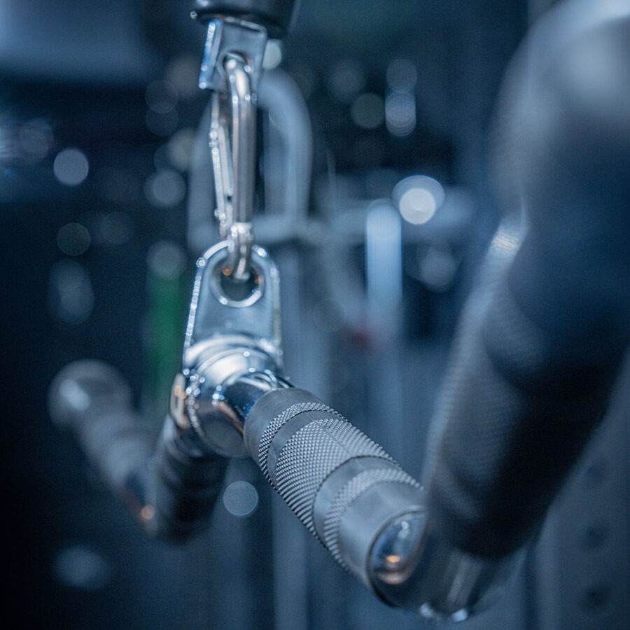 Revolving Curl Bar Attachment with Rubber Grips - Image 5