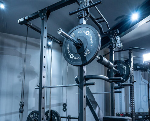 Crossover Multi-Gym fully assembled with barbell plates